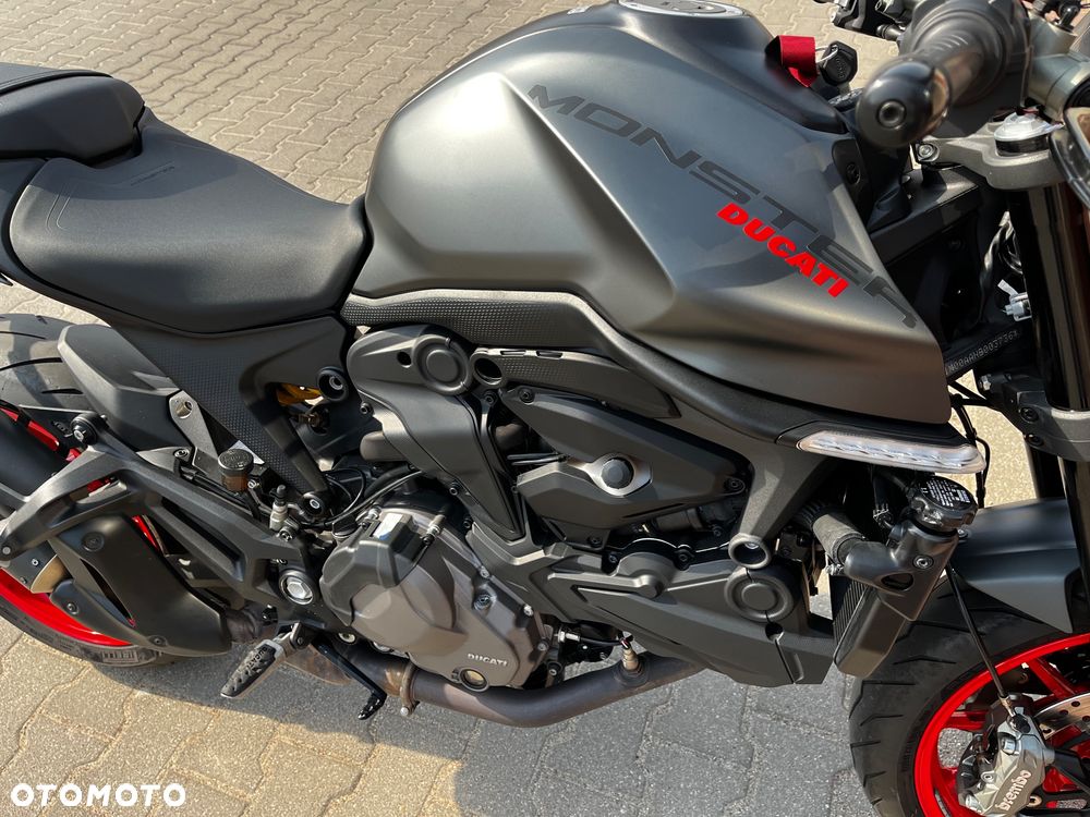 Ducati Monster - 12