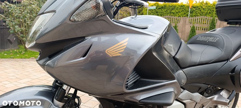 Honda Deauville - 38