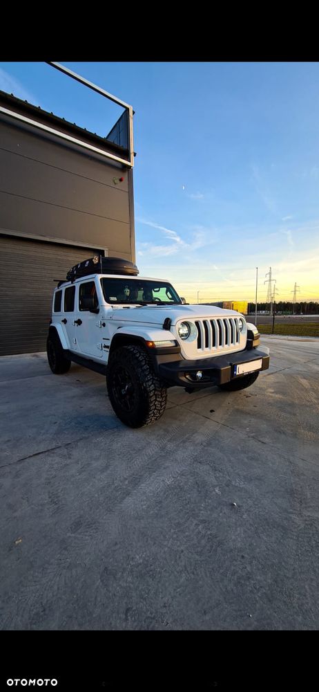 Jeep Wrangler - 1