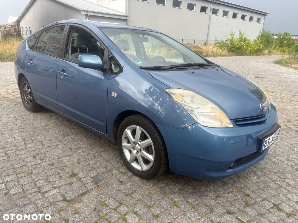 Toyota Prius 1.5 VVT-i Prestige - 3
