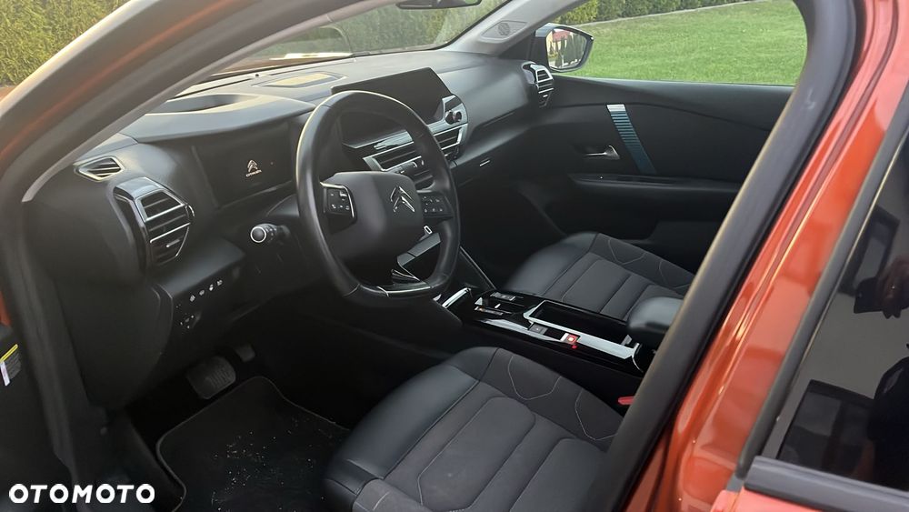 Citroën C4 EV136 50kWh Shine - 10