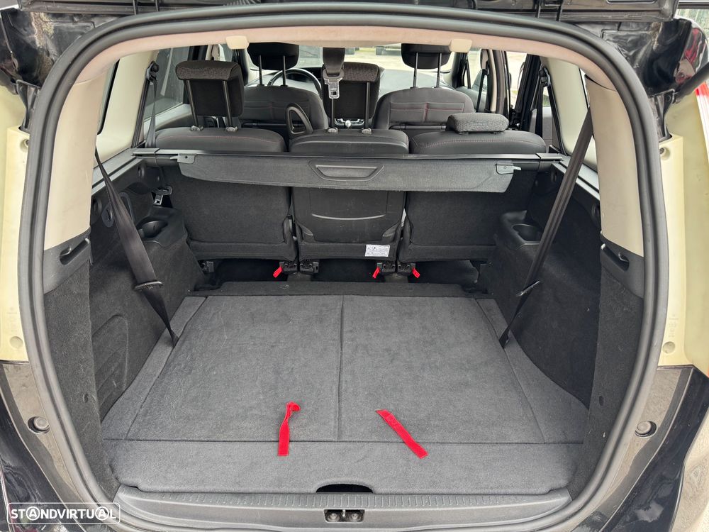 Renault Grand Scénic - 16