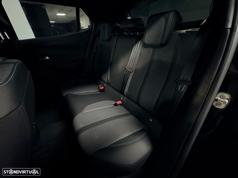 Peugeot e-2008 50 kWh Allure Pack - 11