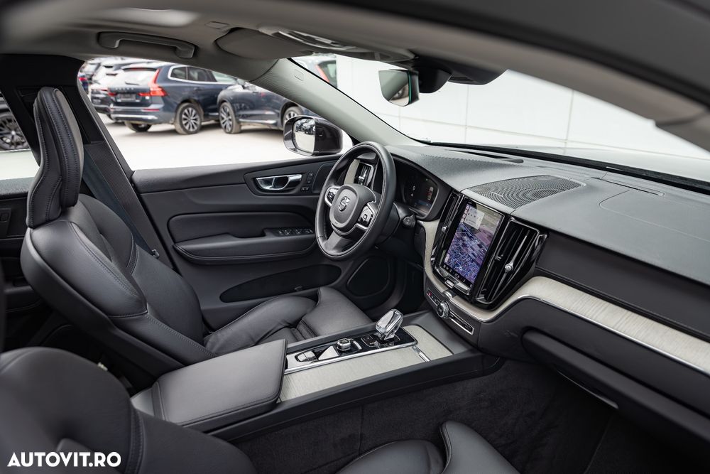 Volvo XC 60 Recharge T6 Twin Engine eAWD Inscription Expression - 14