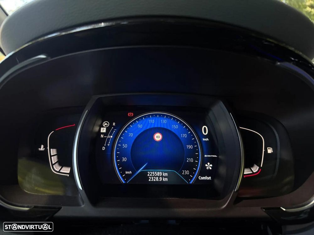 Renault Espace 1.6 dCi Initiale Paris EDC - 39