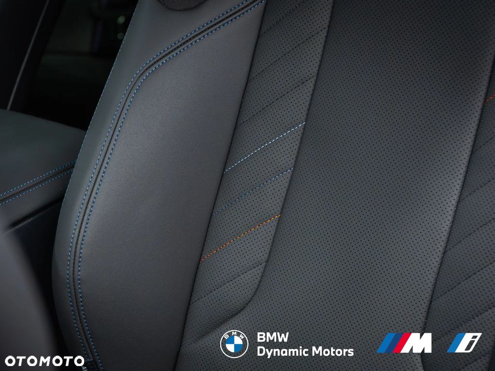 BMW X3 20 xDrive - 28