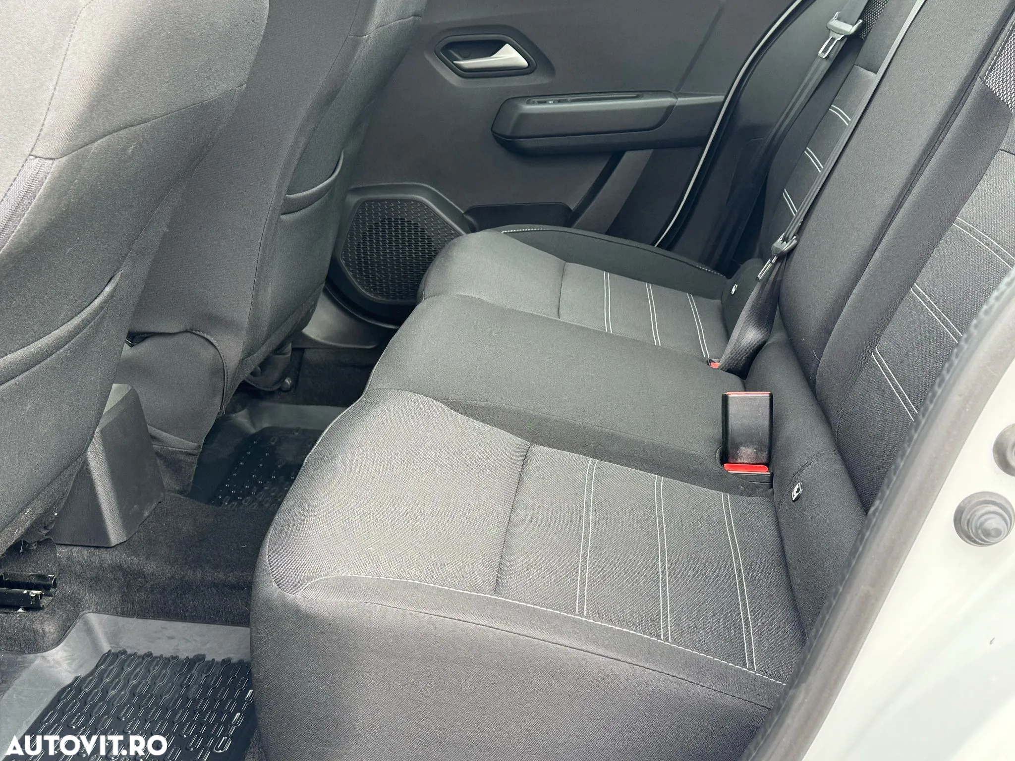 Dacia Logan TCe 90 MT6 Expression - 10
