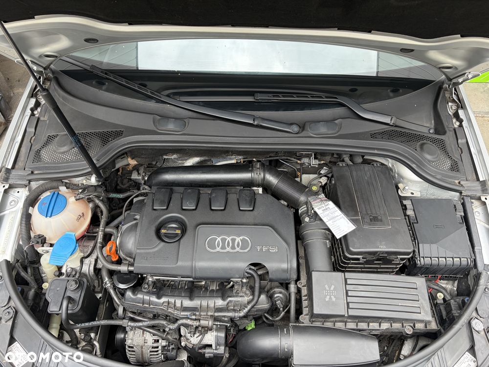 Audi A3 Sportback 1.8 TFSI Ambiente - 6
