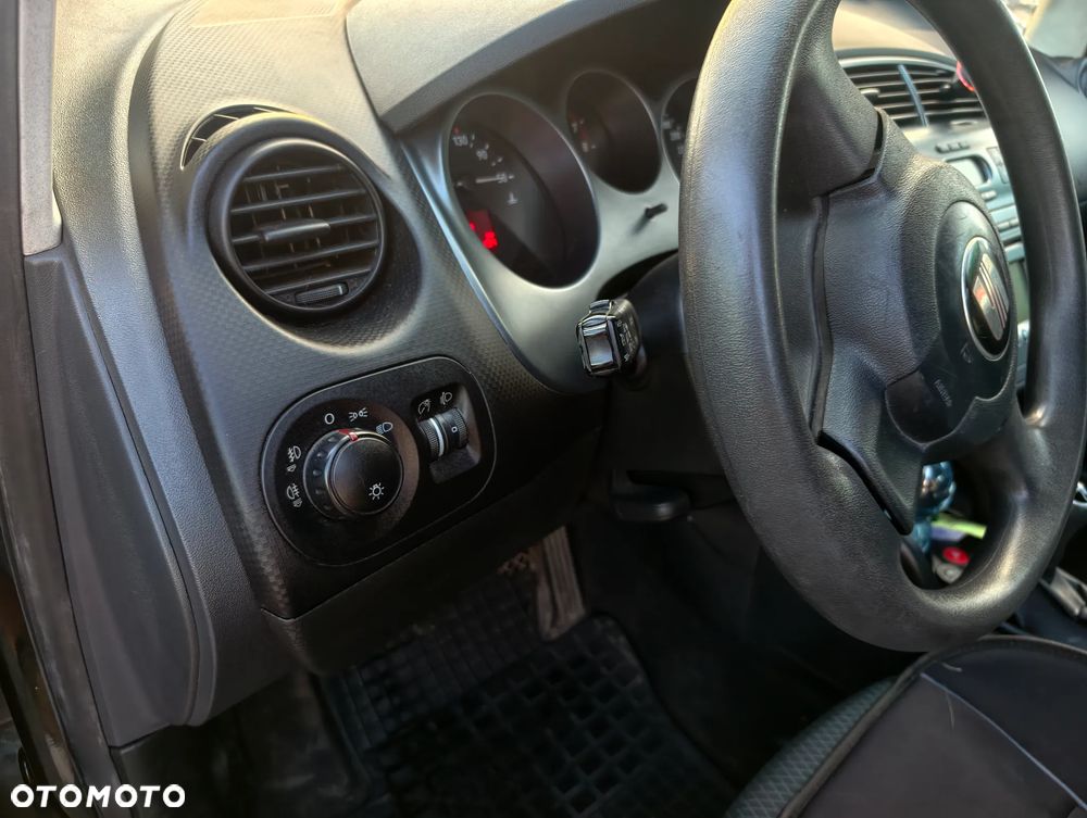 Seat Toledo 1.6 Reference - 8