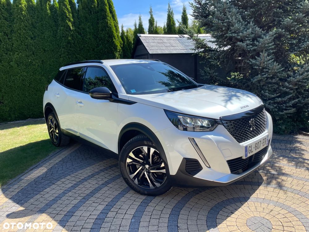 Peugeot 2008 BlueHDi 130 Allure S&S EAT8 - 27