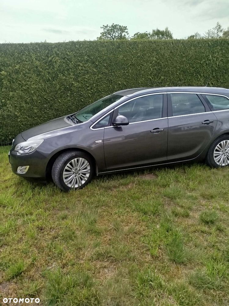 Opel Astra 1.4 T Sport - 4
