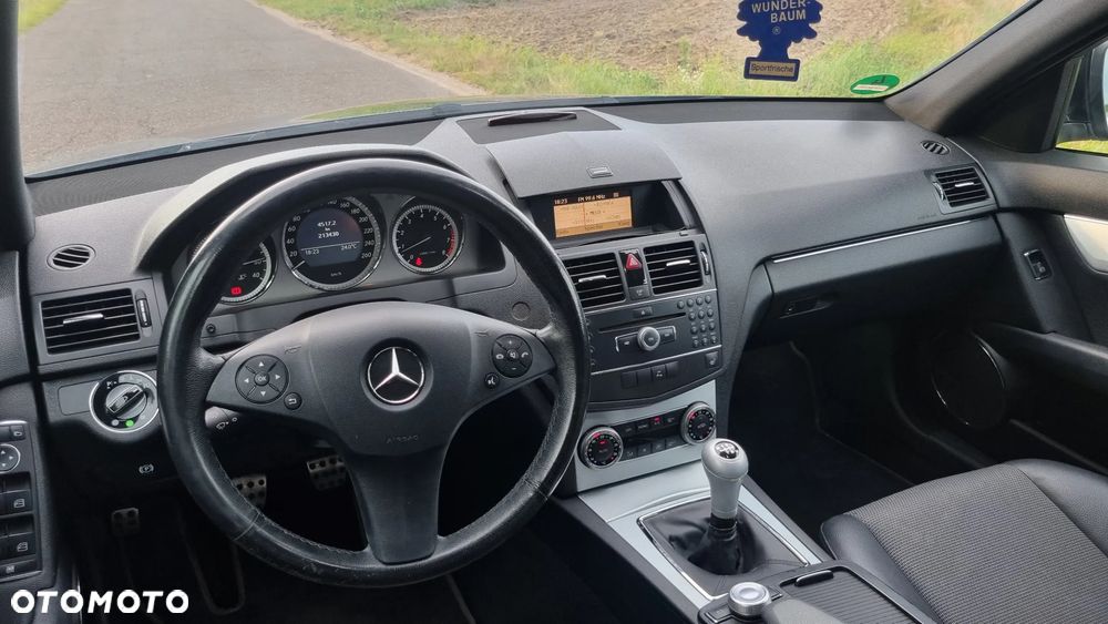 Mercedes-Benz Klasa C 180 Kompressor - 9