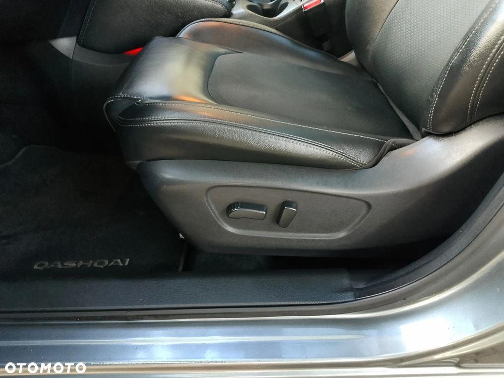 Nissan Qashqai 1.6 dCi TEKNA+ - 21