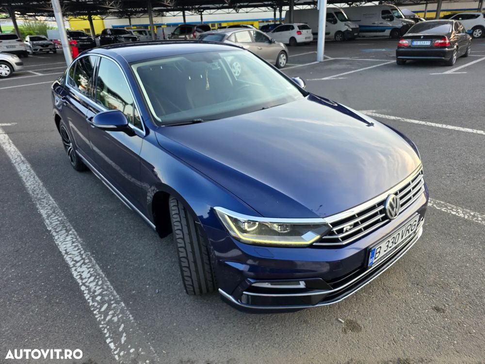 Volkswagen Passat 2.0 TDI DSG Highline - 9