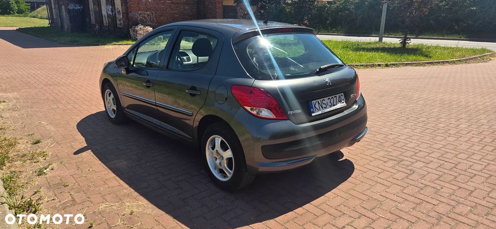 Peugeot 207 1.4 HDi U Move - 9