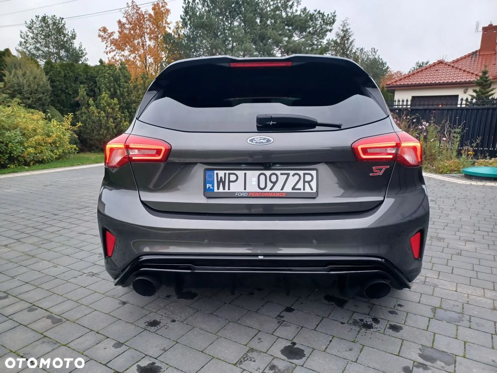 Ford Focus 2.3 EcoBoost S&S ST Edition - 6