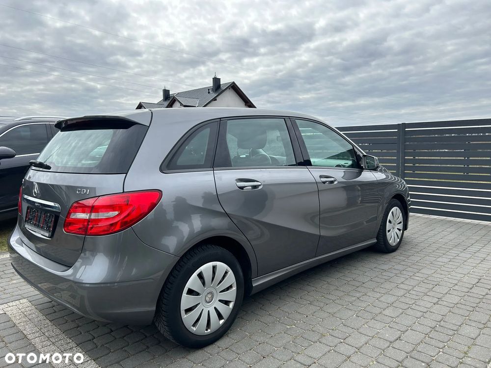 Mercedes-Benz Klasa B 200 CDI - 20