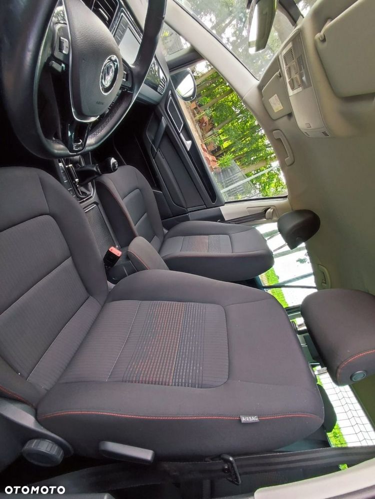 Volkswagen Golf Sportsvan - 15