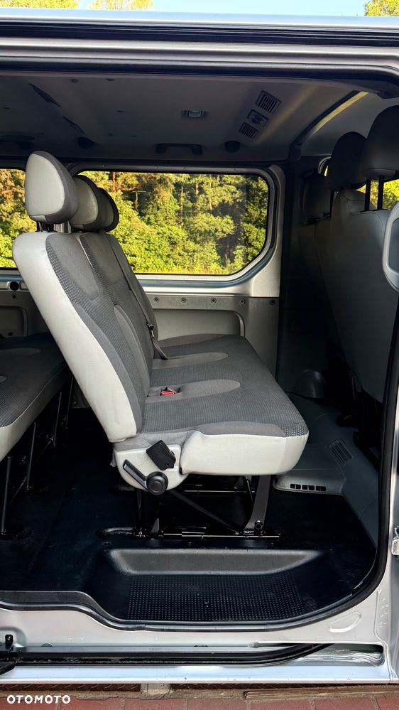 Opel Vivaro - 22