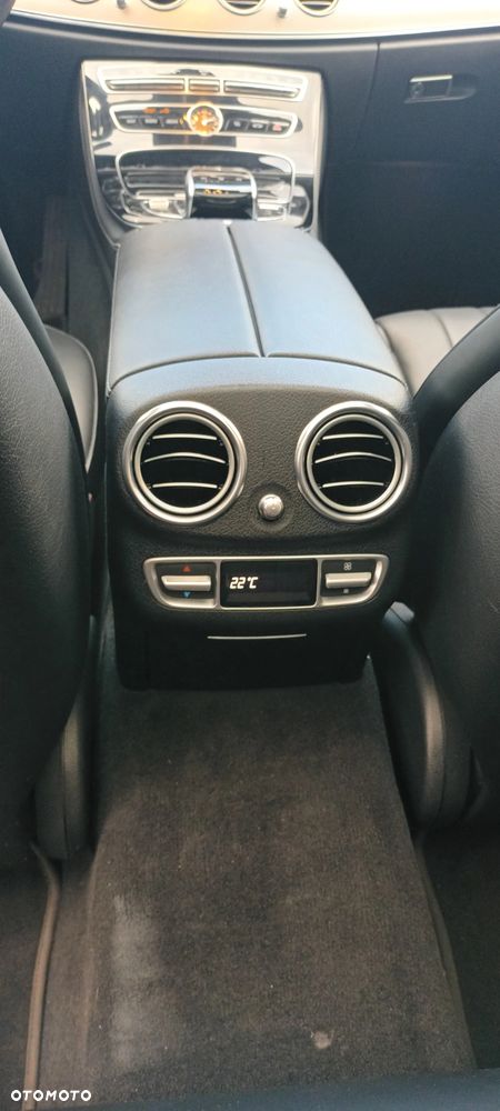 Mercedes-Benz Klasa E 350 d 4Matic 9G-TRONIC Exclusive - 21