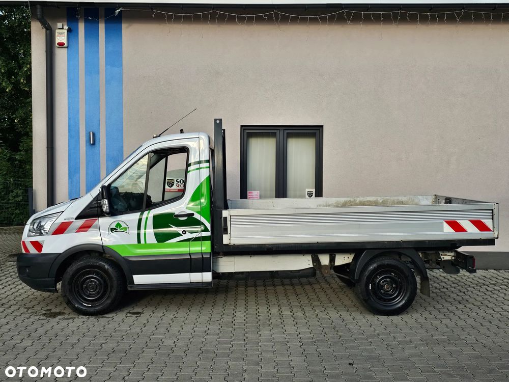 Ford Transit - 24