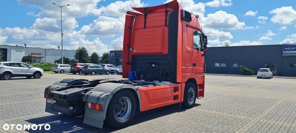Mercedes-Benz Actros - 4