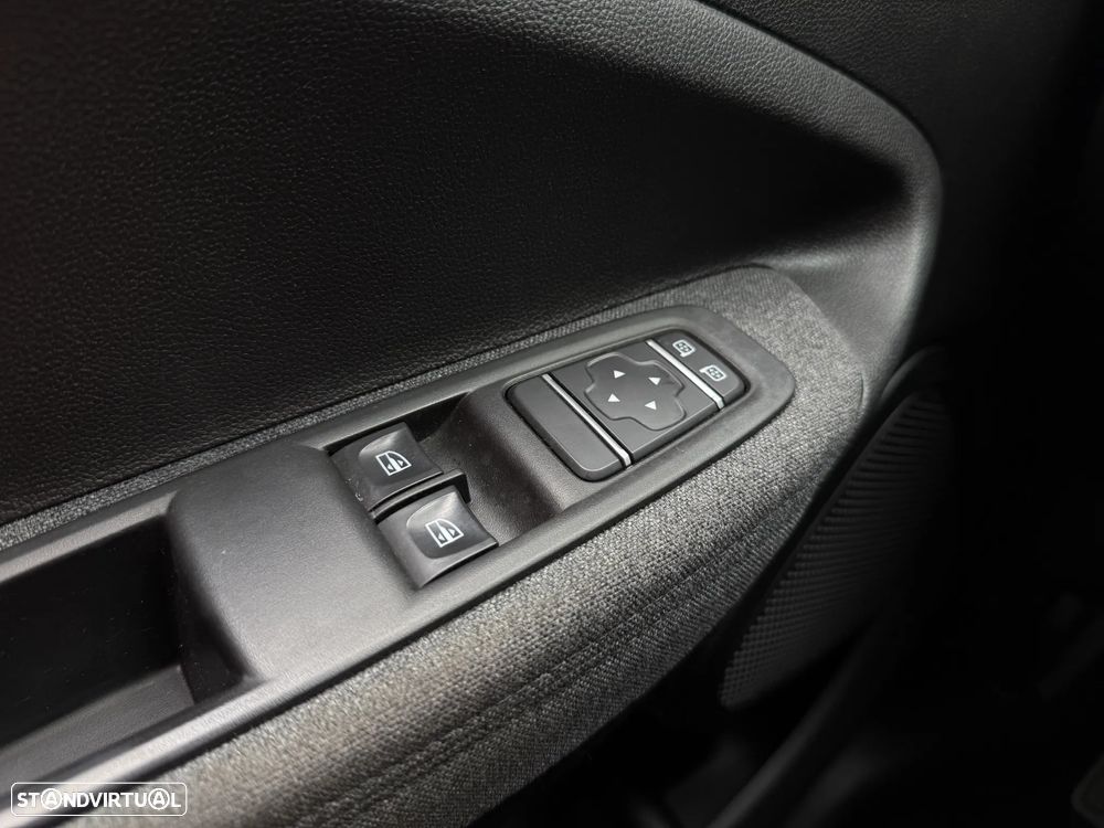 Renault Zoe (c/ Bateria) EV50 110hp Evolution - 9