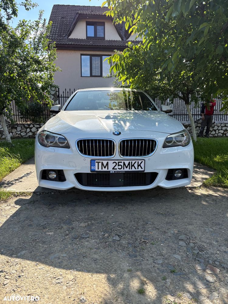 BMW Seria 5 520i - 1