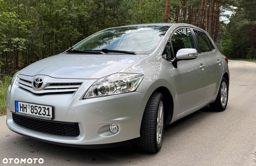 Toyota Auris - 7