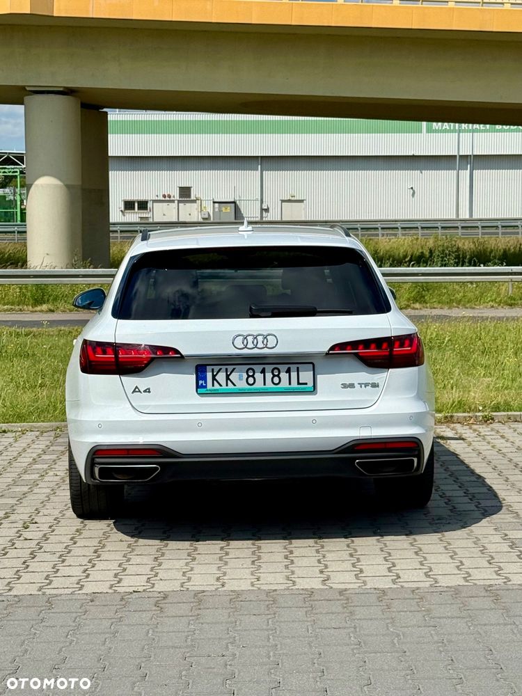 Audi A4 - 4
