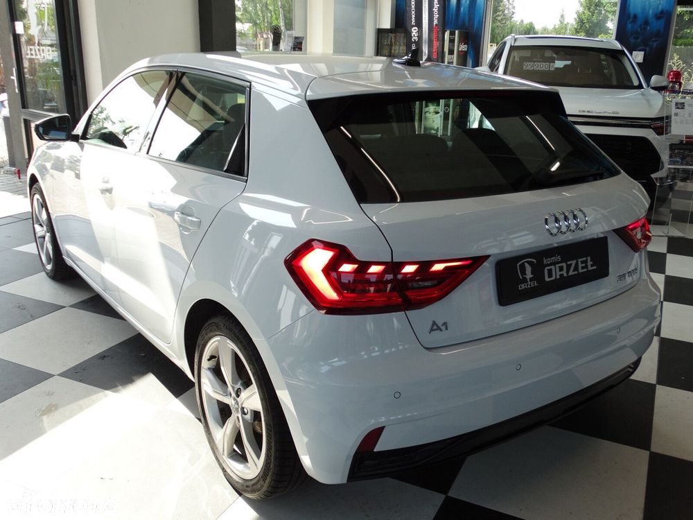 Audi A1 - 5
