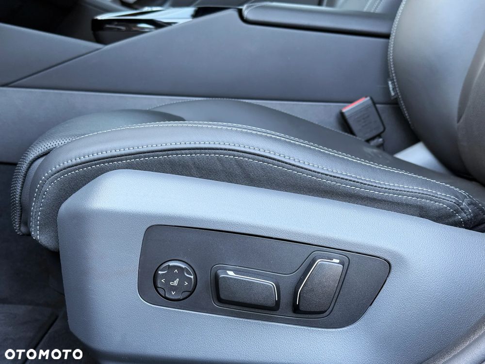 BMW Seria 5 540d xDrive - 30