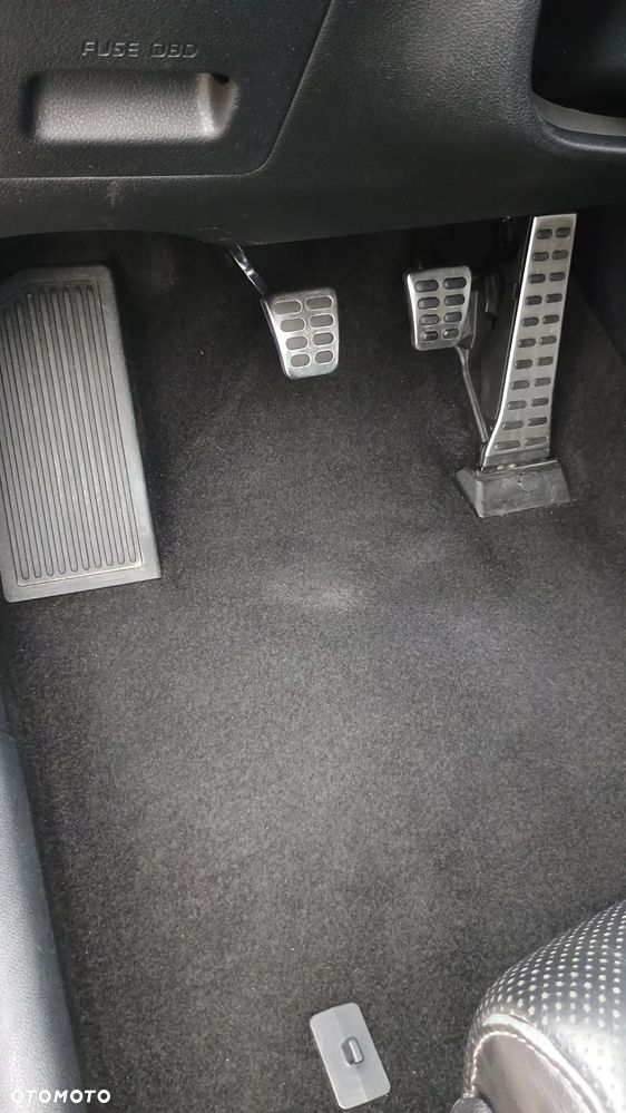 Kia Sportage 2.0 CRDI Business Line 4WD - 25