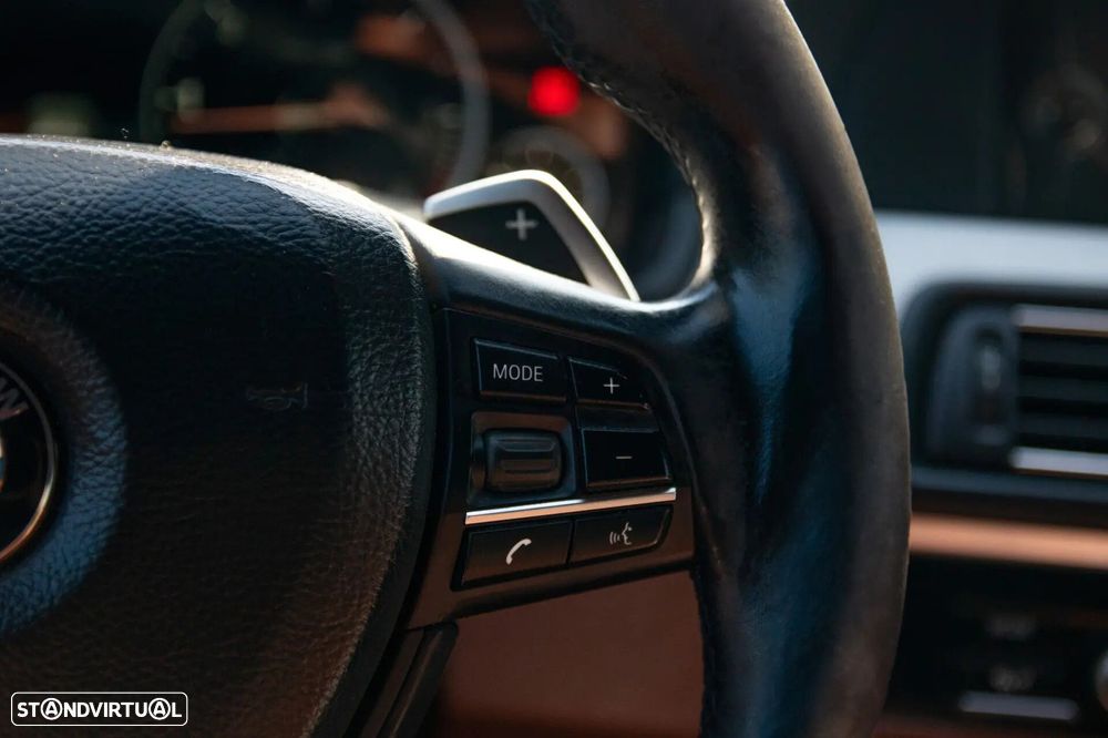 BMW 525 d Pack M Auto - 18