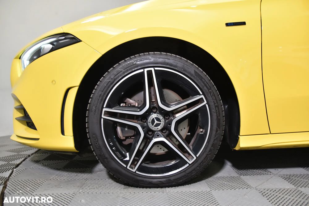 Mercedes-Benz A 250 e Aut. - 13