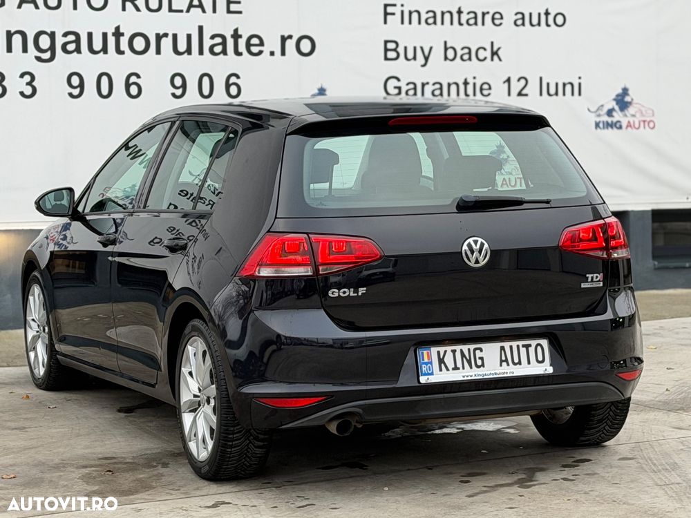 Volkswagen Golf - 18