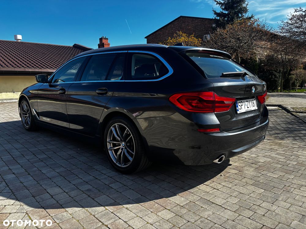 BMW Seria 5 520d - 7