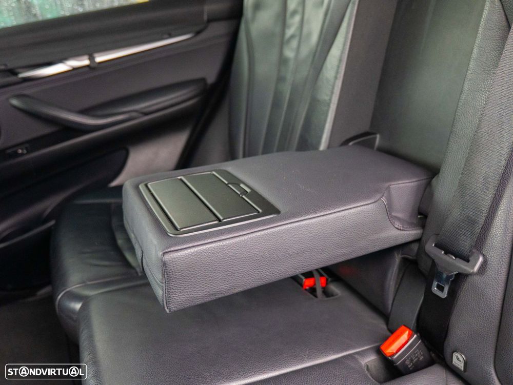 BMW X5 25 d sDrive Pack M - 26