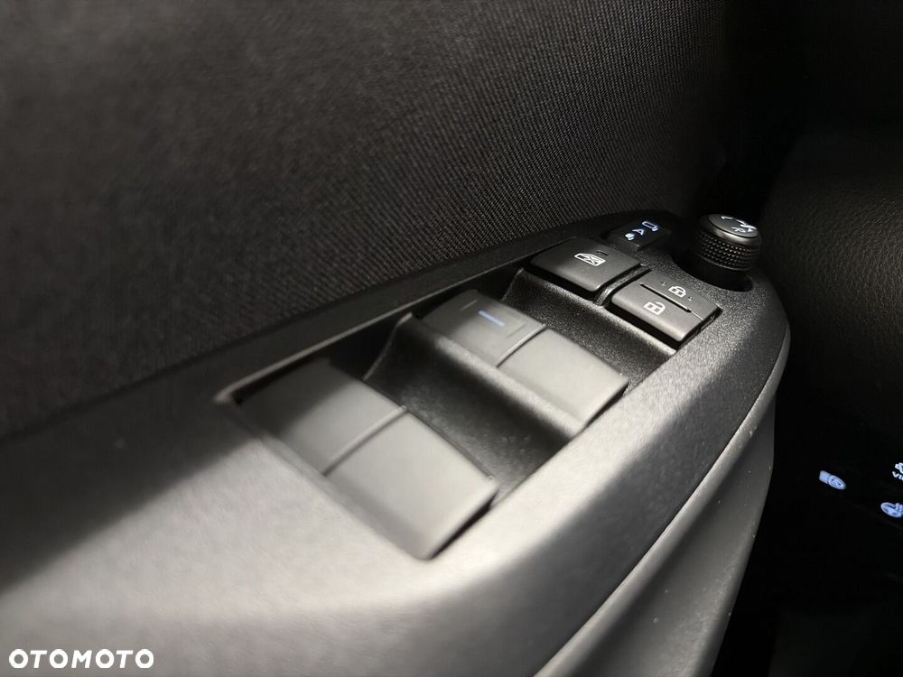 Toyota Yaris Cross Hybrid 1.5 Premiere Edition - 24