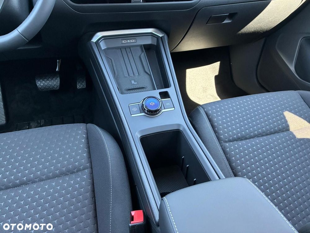 Volkswagen T-Roc - 24