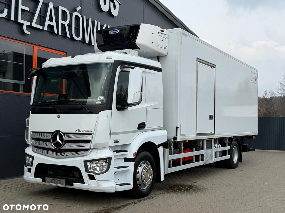 Mercedes-Benz Actros 1824 chłodnia multitemperatura // E6 // Niski przebieg !! 297 tyś.km !! // 18 Epal // winda DHOLLANDIA - 2