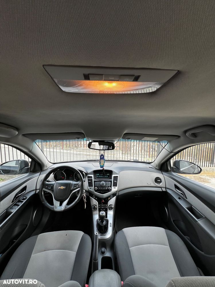 Chevrolet Cruze 2.0 LT - 9