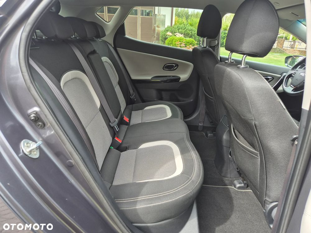 Kia Ceed 1.4 CVVT Dream-Team Edition - 18