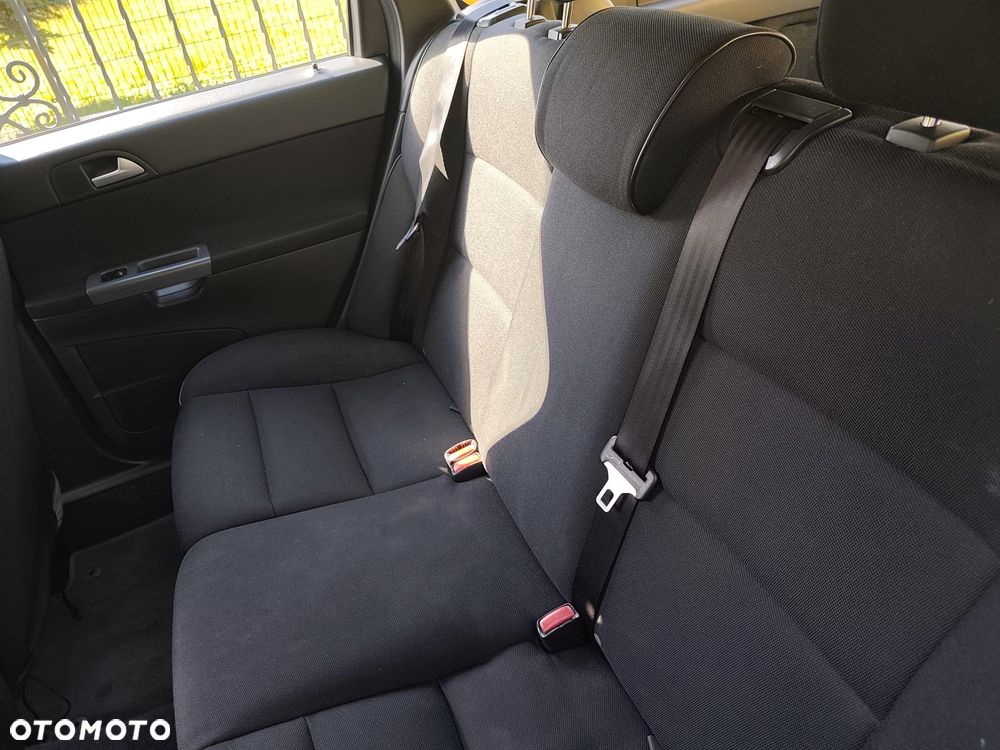Volvo V50 1.6D - 21