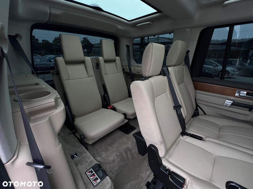 Land Rover Discovery IV 3.0 V6 SC HSE - 34
