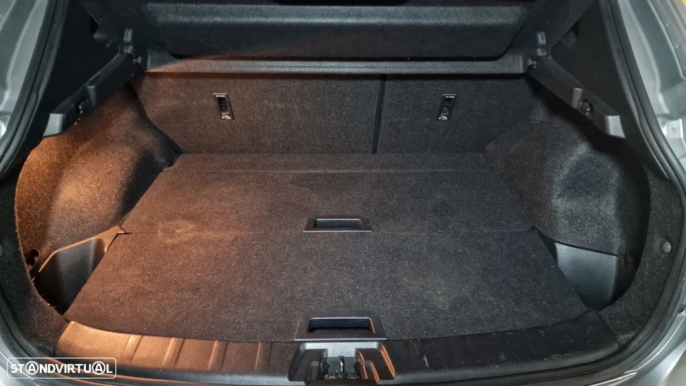 Nissan Qashqai 1.6 dCi Tekna Premium - 26