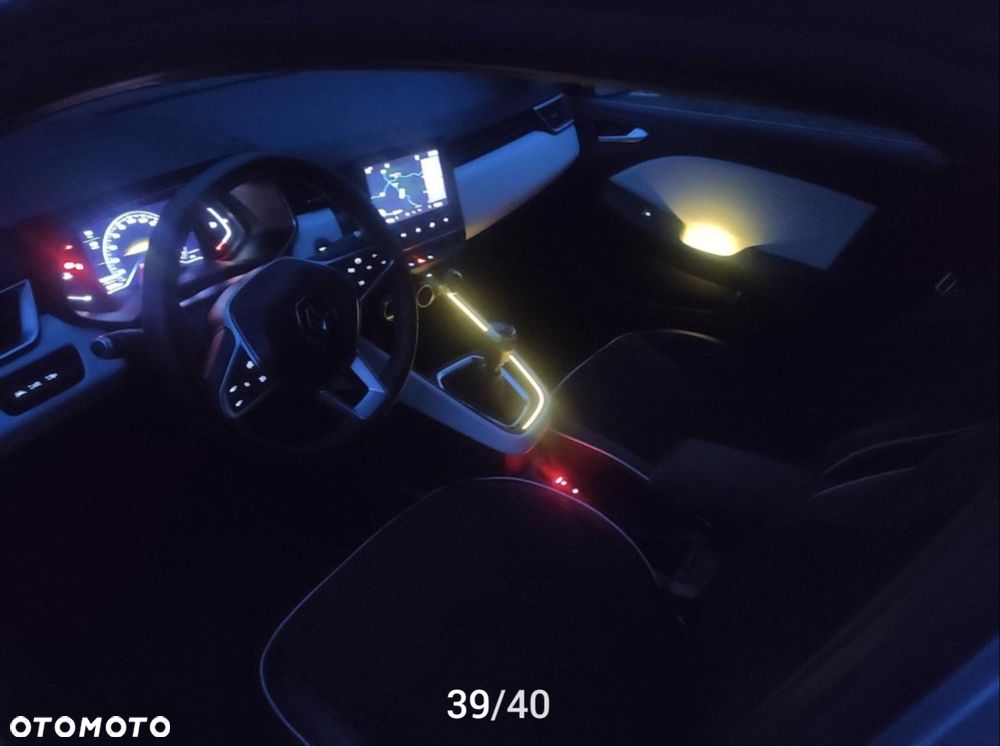 Renault Clio TCe 100 EXPERIENCE - 12