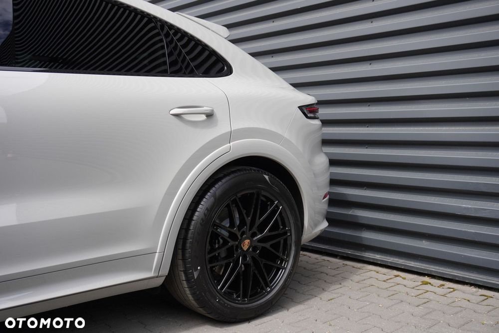 Porsche Cayenne Coupe S - 4