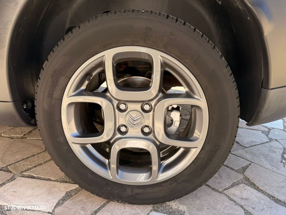 Citroën C4 Cactus 1.2 PureTech Shine EAT6 - 15
