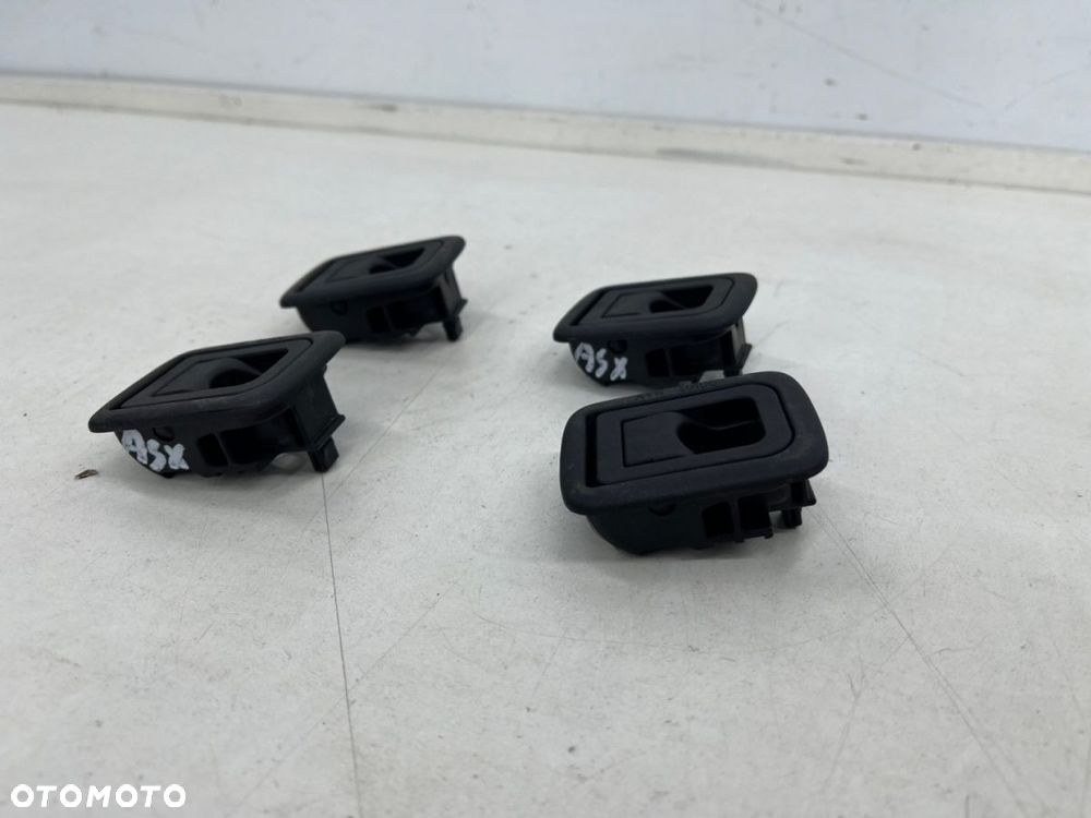 Uchwyt siatki bagażnika Mitsubishi ASX I 10-22r. mocowanie haczyk oryginalny KOMPLET 4szt. - 4